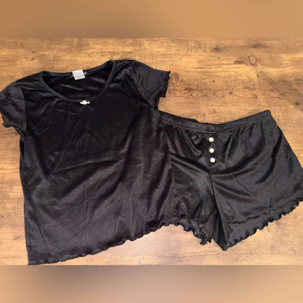 NWOT Not Tired Women's Black Soft Sleepwear Set